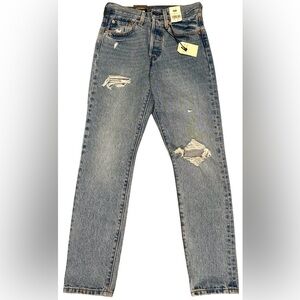 NWT Levis 501 Skinny High Rise Jeans SZ 24